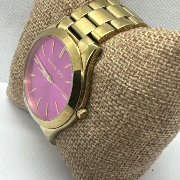 Michael Kors Slim Runway MK3264 Women Analog Pink Dial Quartz Wrist Watch JNA256 - Picture 2 of 11